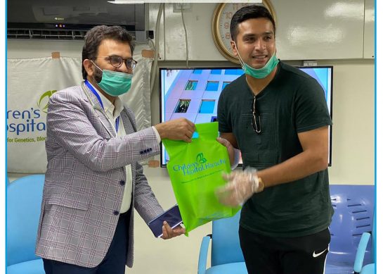 Yahya Jafri donates Plasma to Children’s Hospital Karachi.